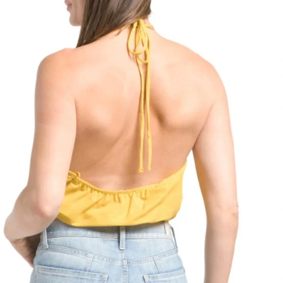 Brand New With Tags ZARA Yellow
Cropped Halter Top. Women's size Medium. - Picture 4 of 8